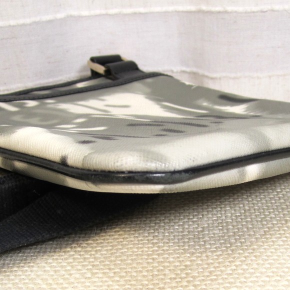 L.A.M.B. Signature Crossbody in Gray/White Watercolor Stencil - Gwen Stefani - Picture 12 of 14